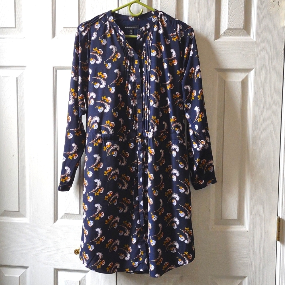 Banana Republic navy blue paisley dress